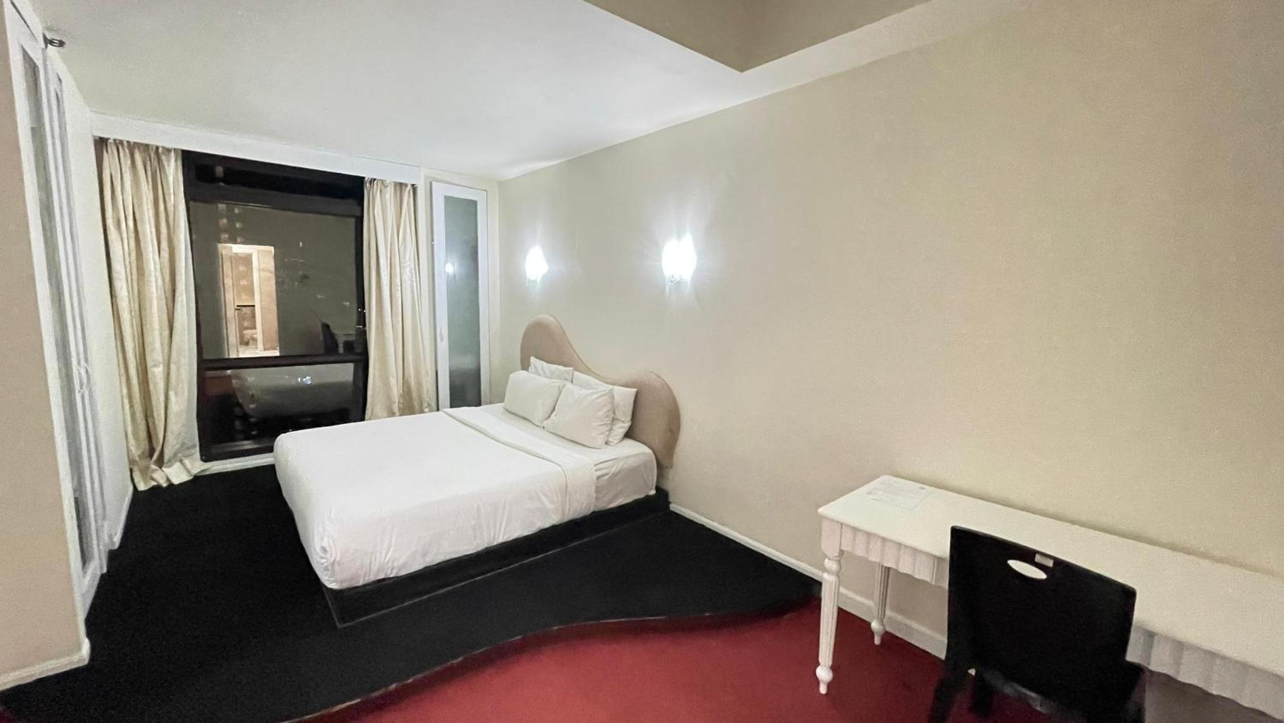 Hundred Hundred Suites At Berjaya Times Square Malaysia photo 7