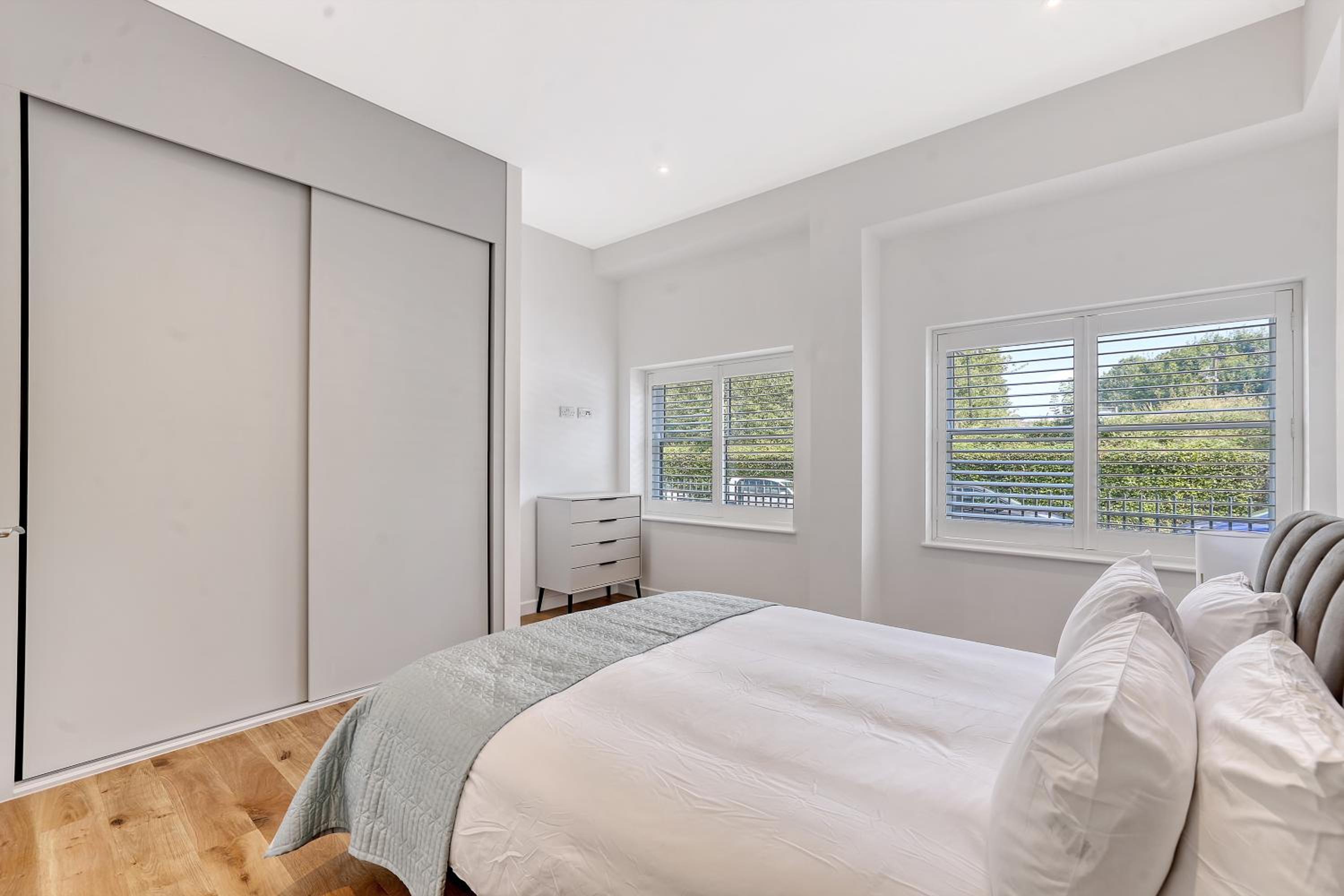 Exquisite 3BR Duplex Period Conversion, Air-con & Amenities