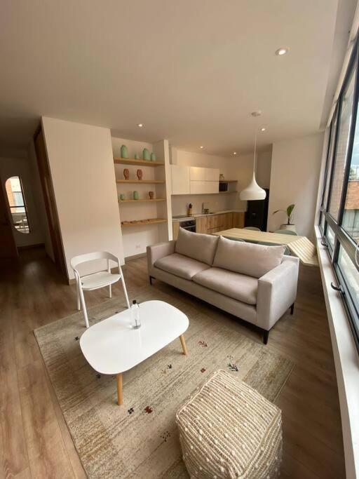 Breathtaking 2 BR in Zona Rosa