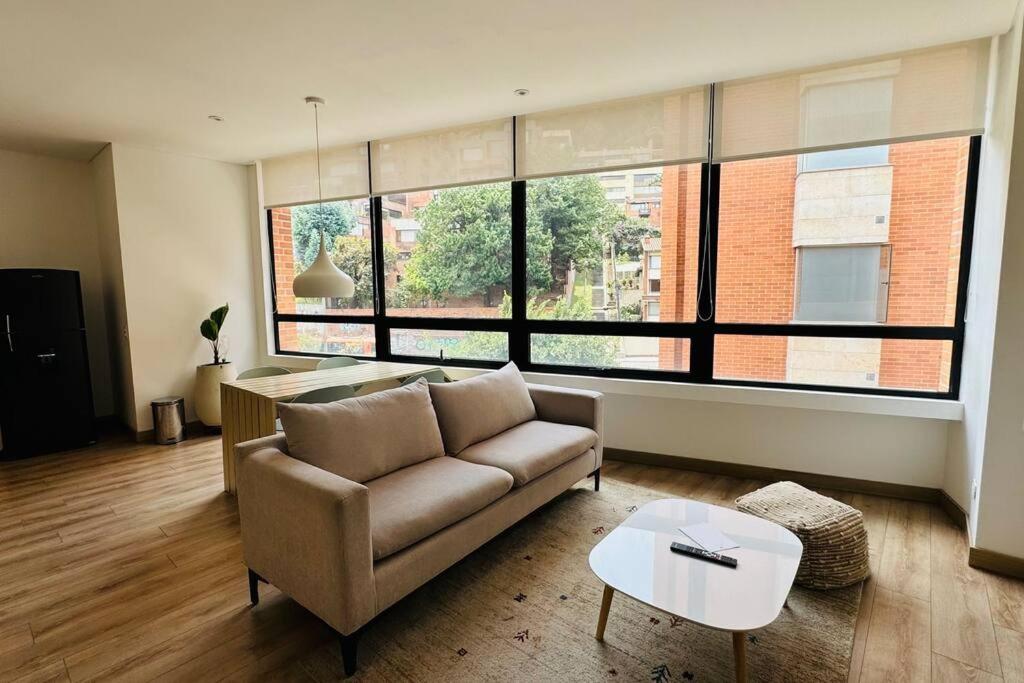 Breathtaking 2 BR in Zona Rosa