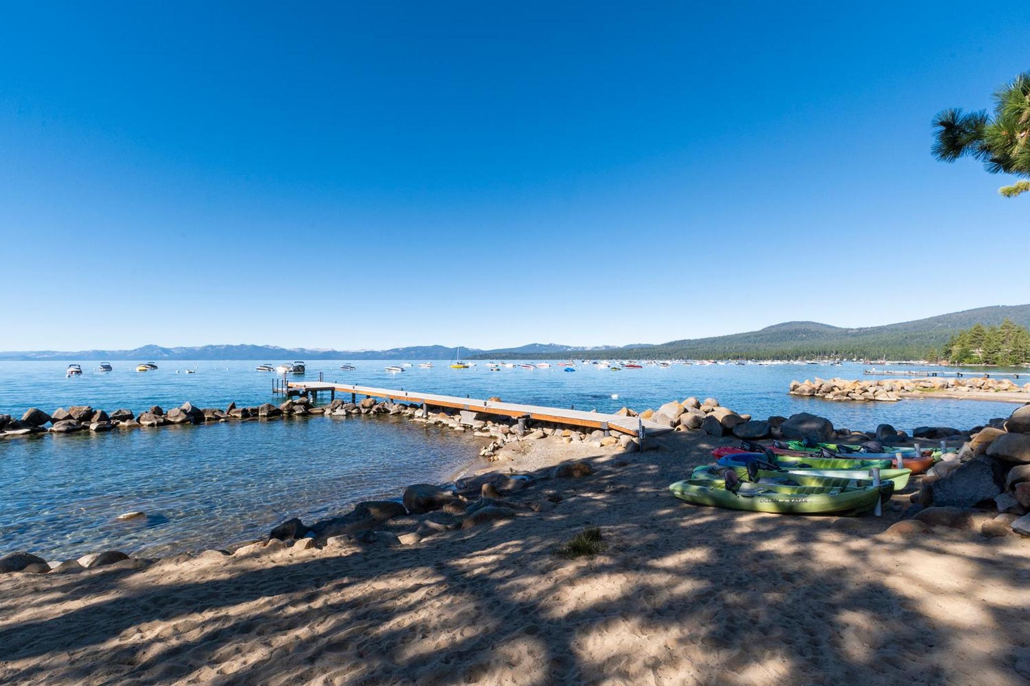 Red Wolf Lakeside Lodge - Property Image 50