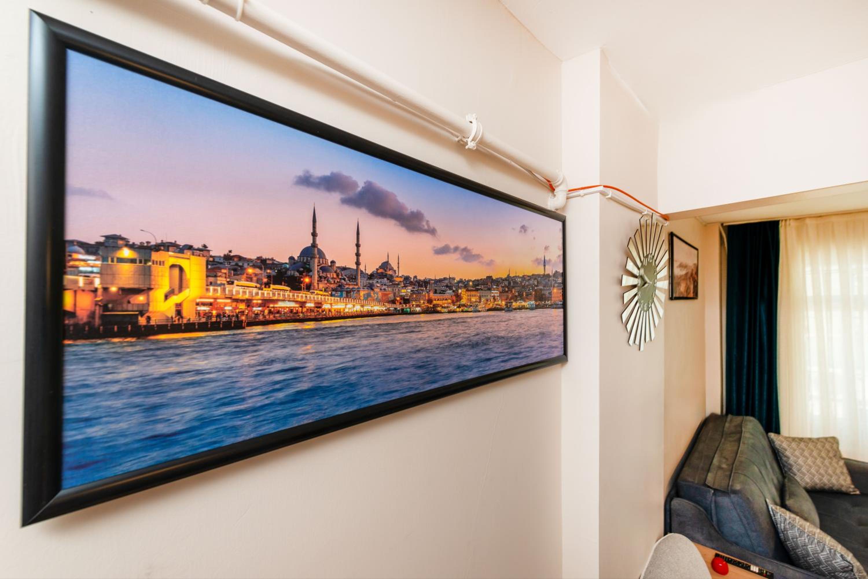 KADIRGA FOUNTAİN TRVL