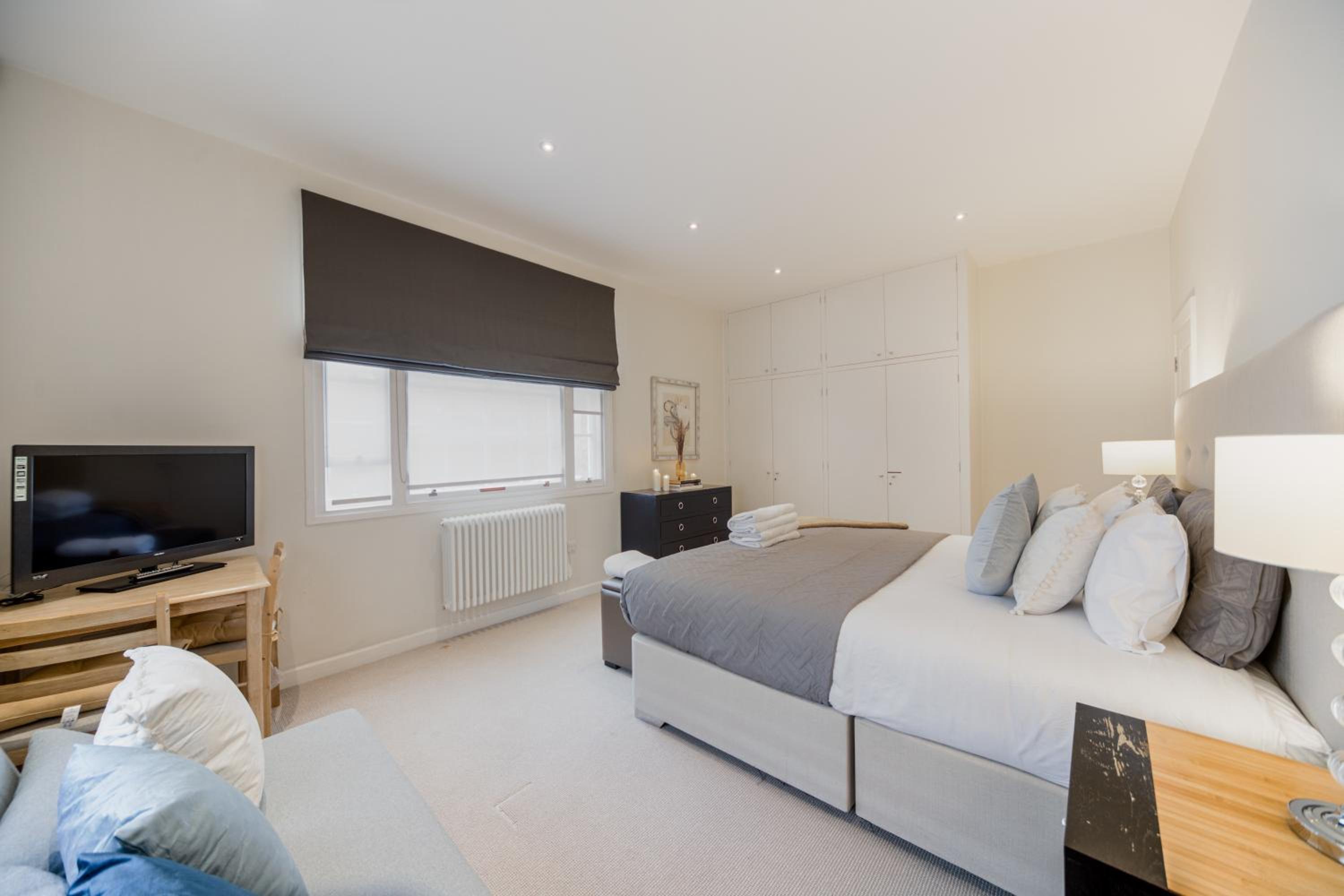 Estatesmen Mayfair Apartment