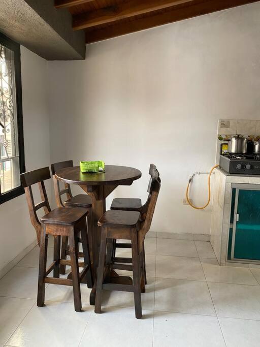 Apartamento Céntrico En Cartago