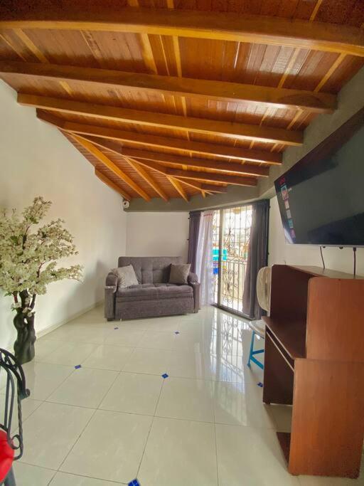 Apartamento Céntrico En Cartago