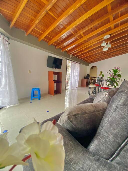 Apartamento Céntrico En Cartago