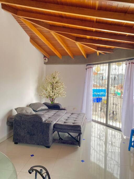 Apartamento Céntrico En Cartago