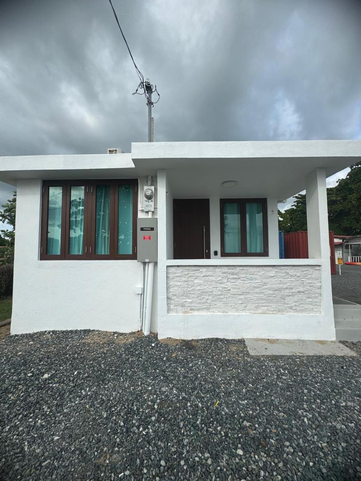 Casita en Corcega Beach view 3