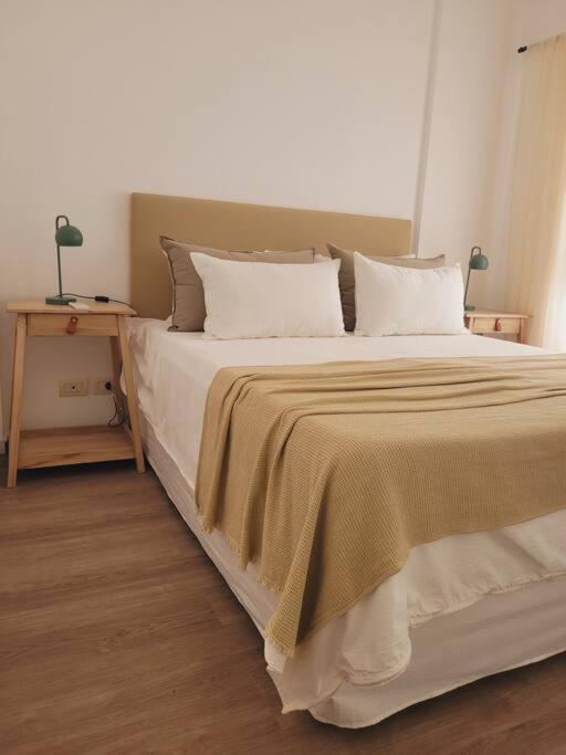 Hermoso Studio 2 ambientes Recoleta Piscina Lavarropas Balcon 100mts Av Cordoba