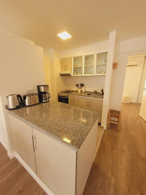Hermoso Studio 2 ambientes Recoleta Piscina Lavarropas Balcon 100mts Av Cordoba