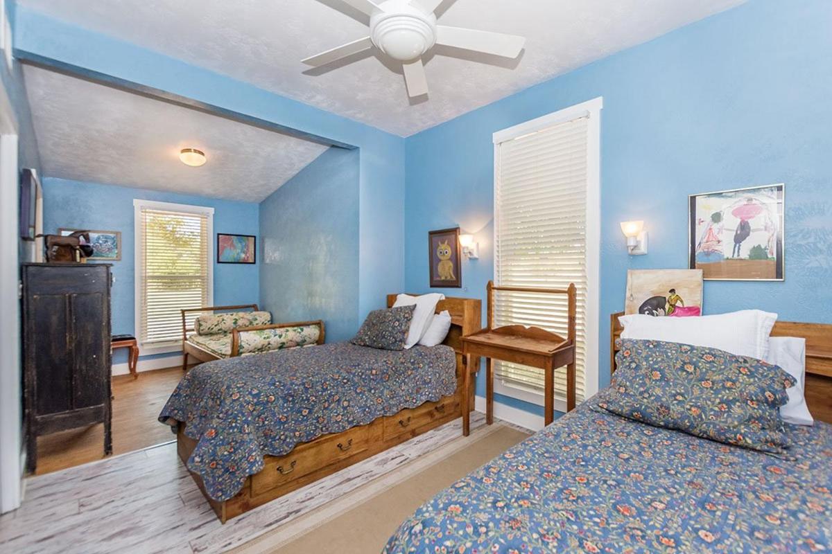 Fischer Farmhouse (Pet friendly)
