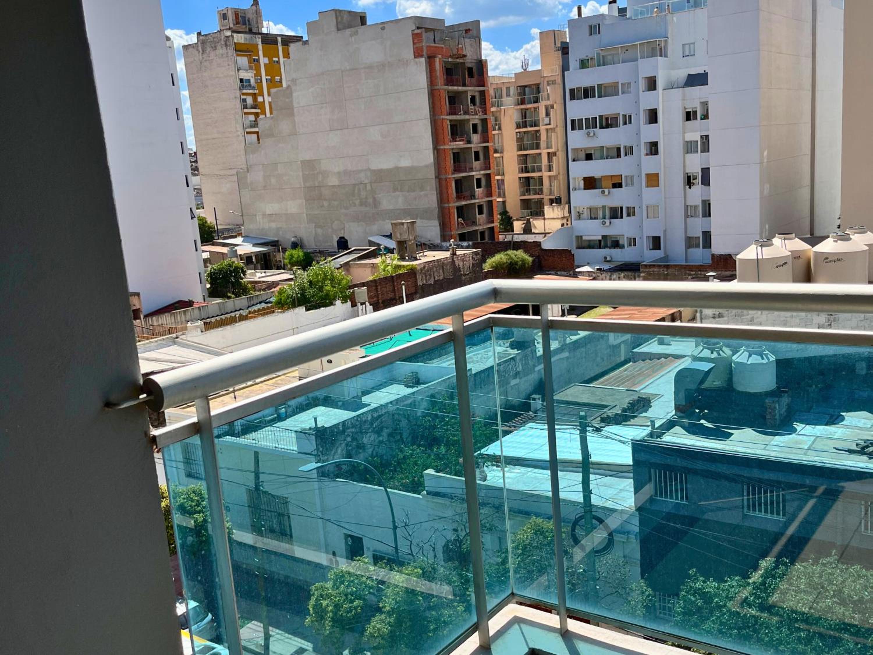 Disfruta Córdoba en un departamento premium!