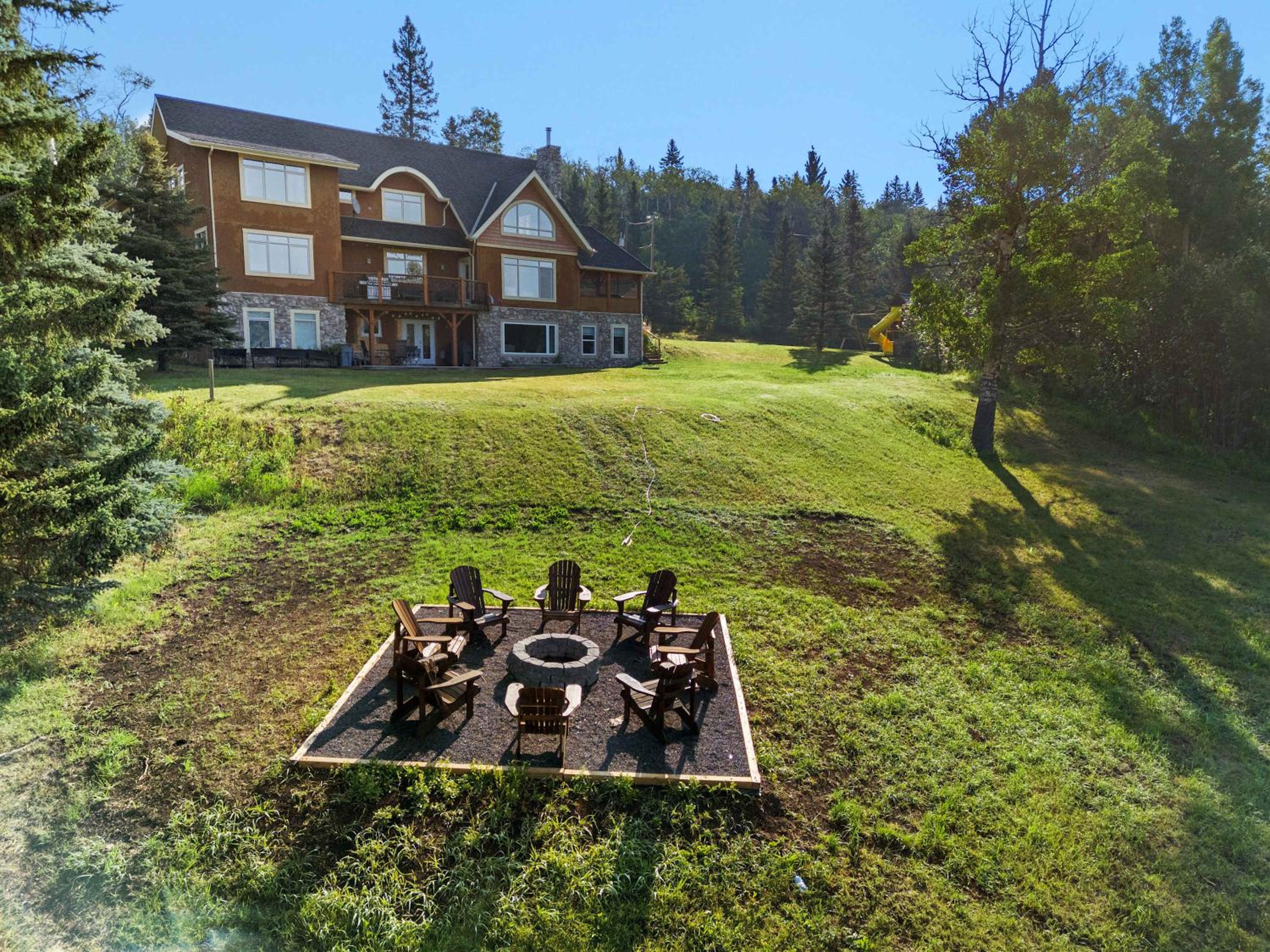 Rolling Hills Retreat - Family Friendly