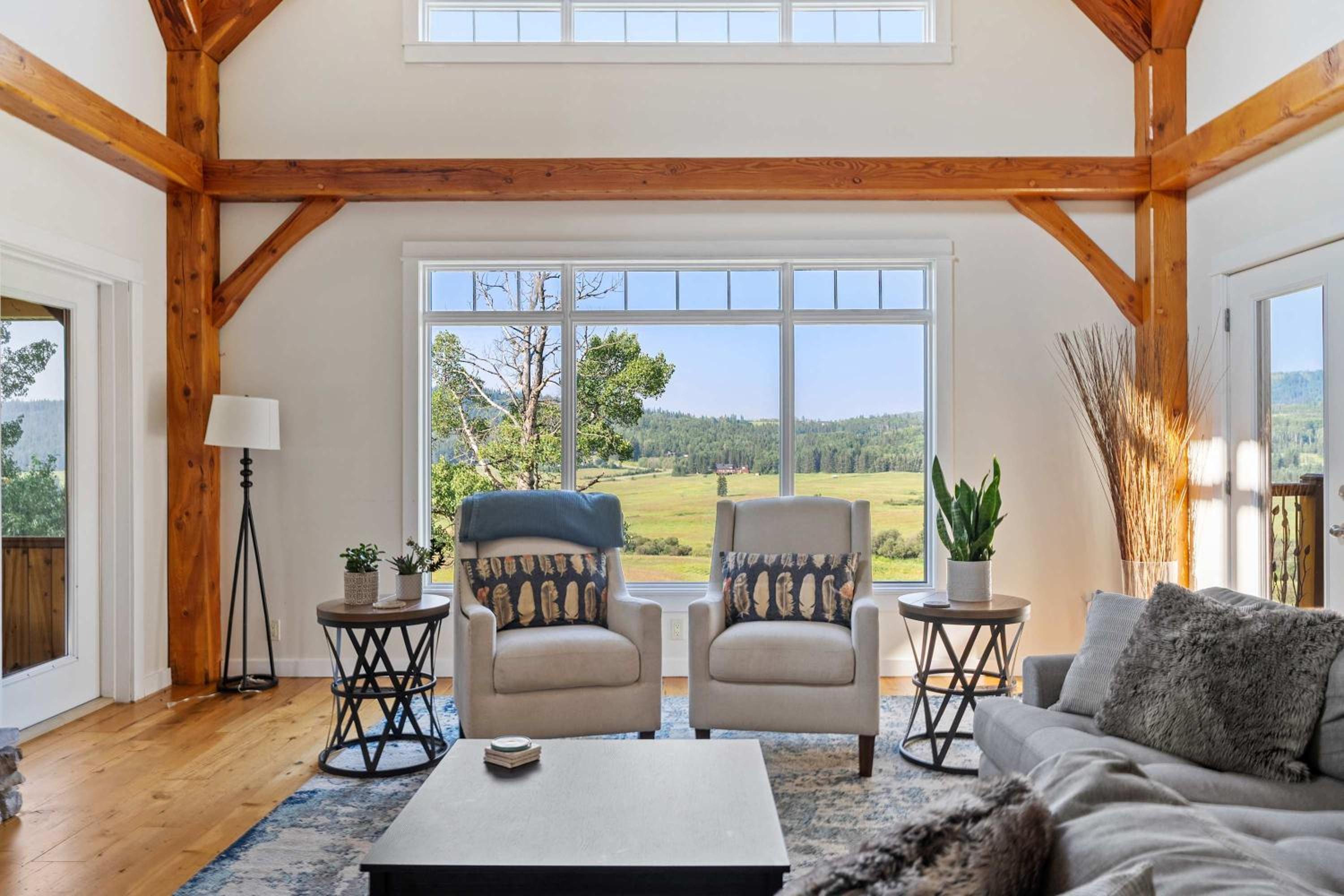 Rolling Hills Retreat - Family Friendly