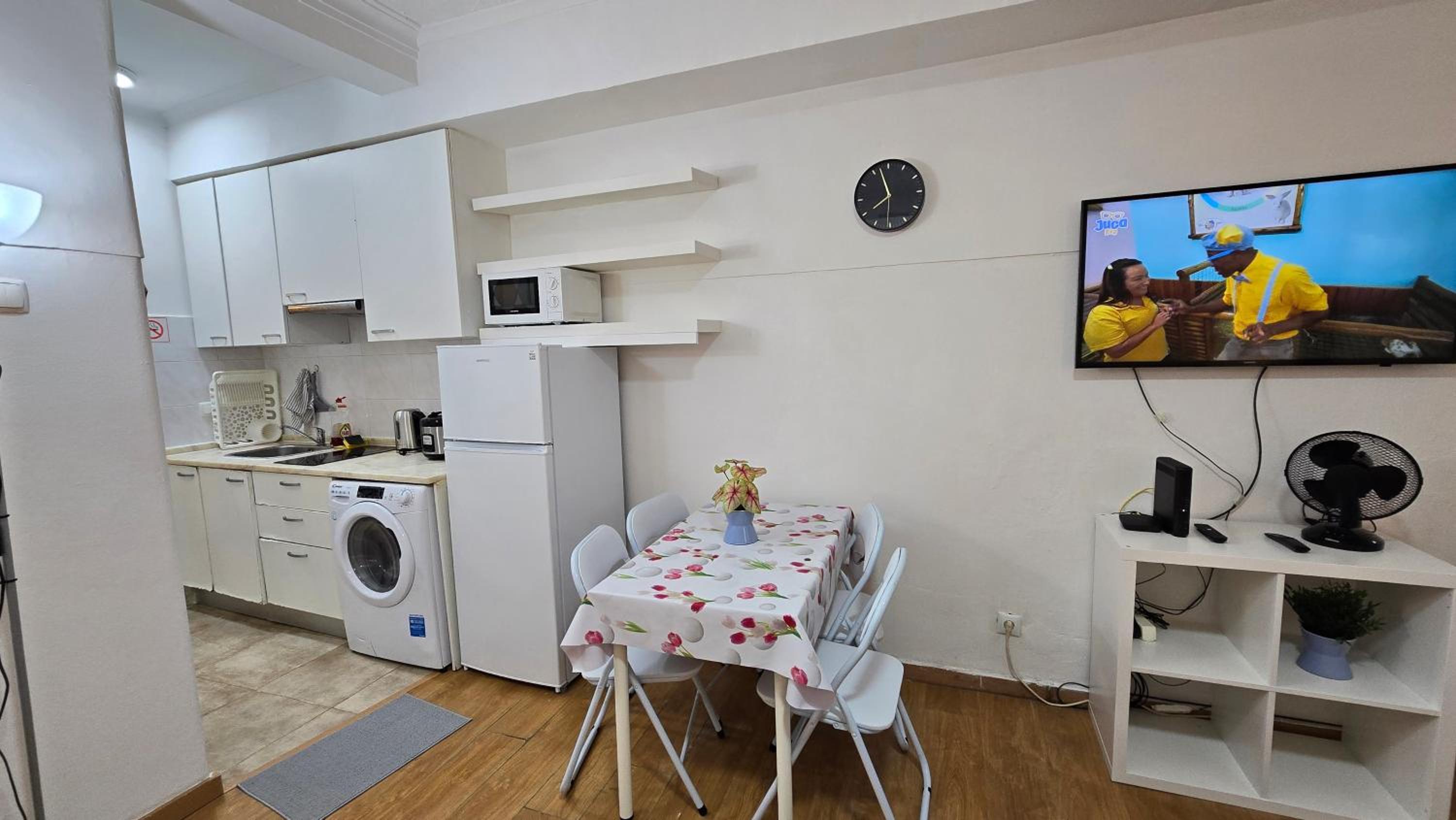 Apartamento Cave -1 Estúdio inteiro no Areeiro em Lisboa view 5