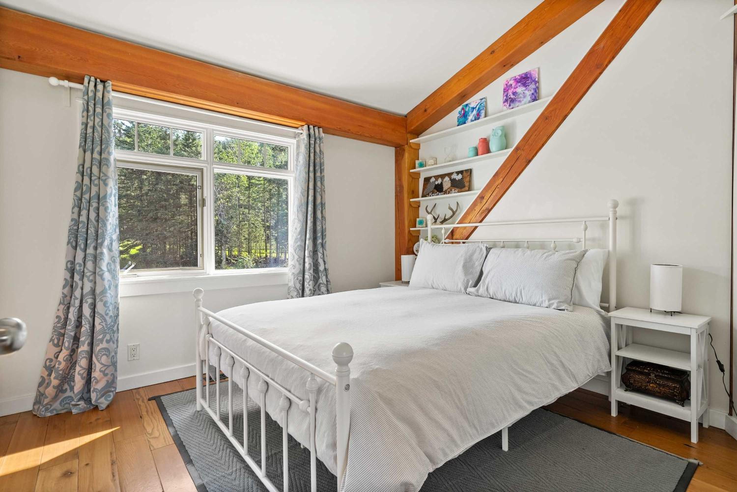 Rolling Hills Retreat - Family Friendly