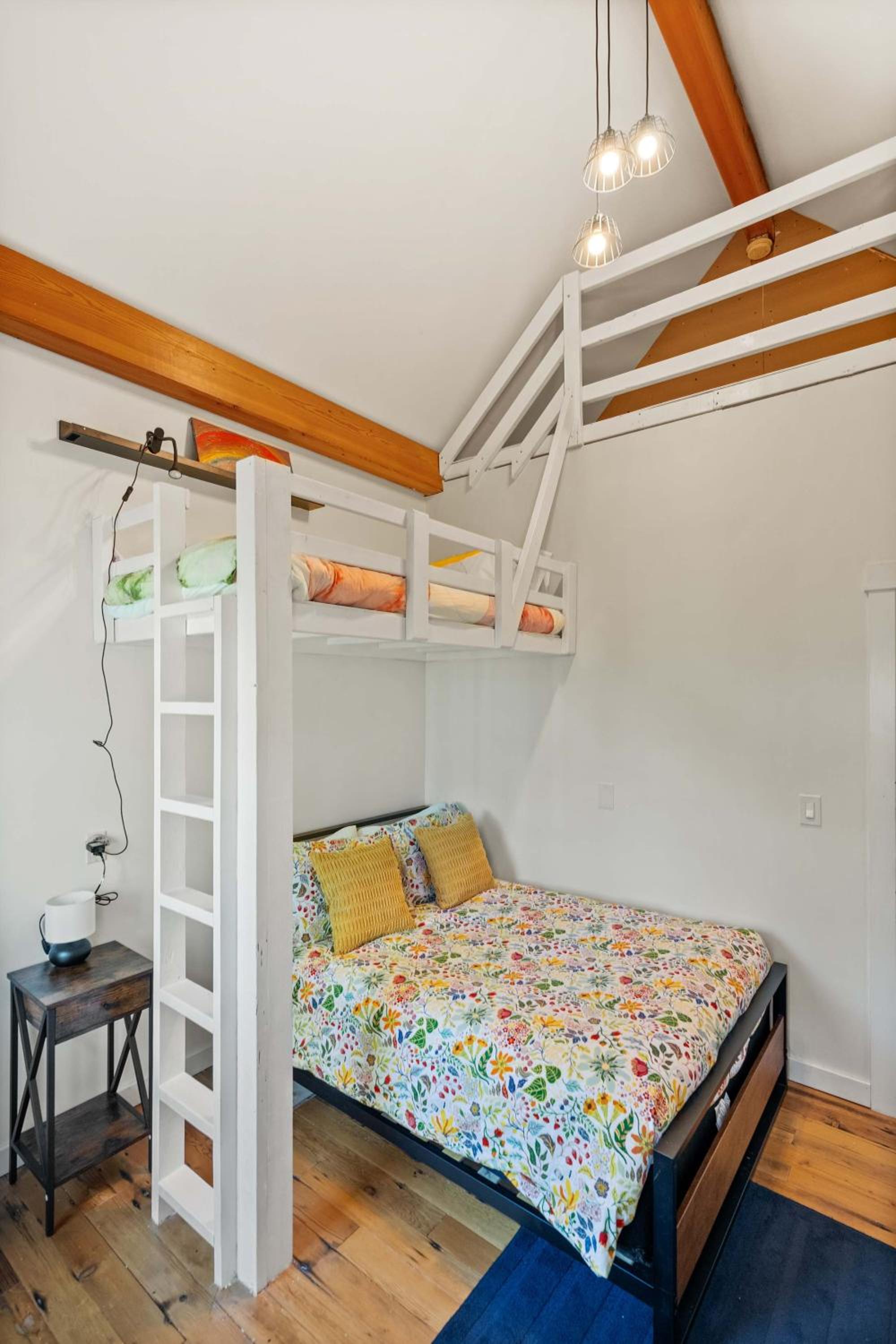 Rolling Hills Retreat - Family Friendly