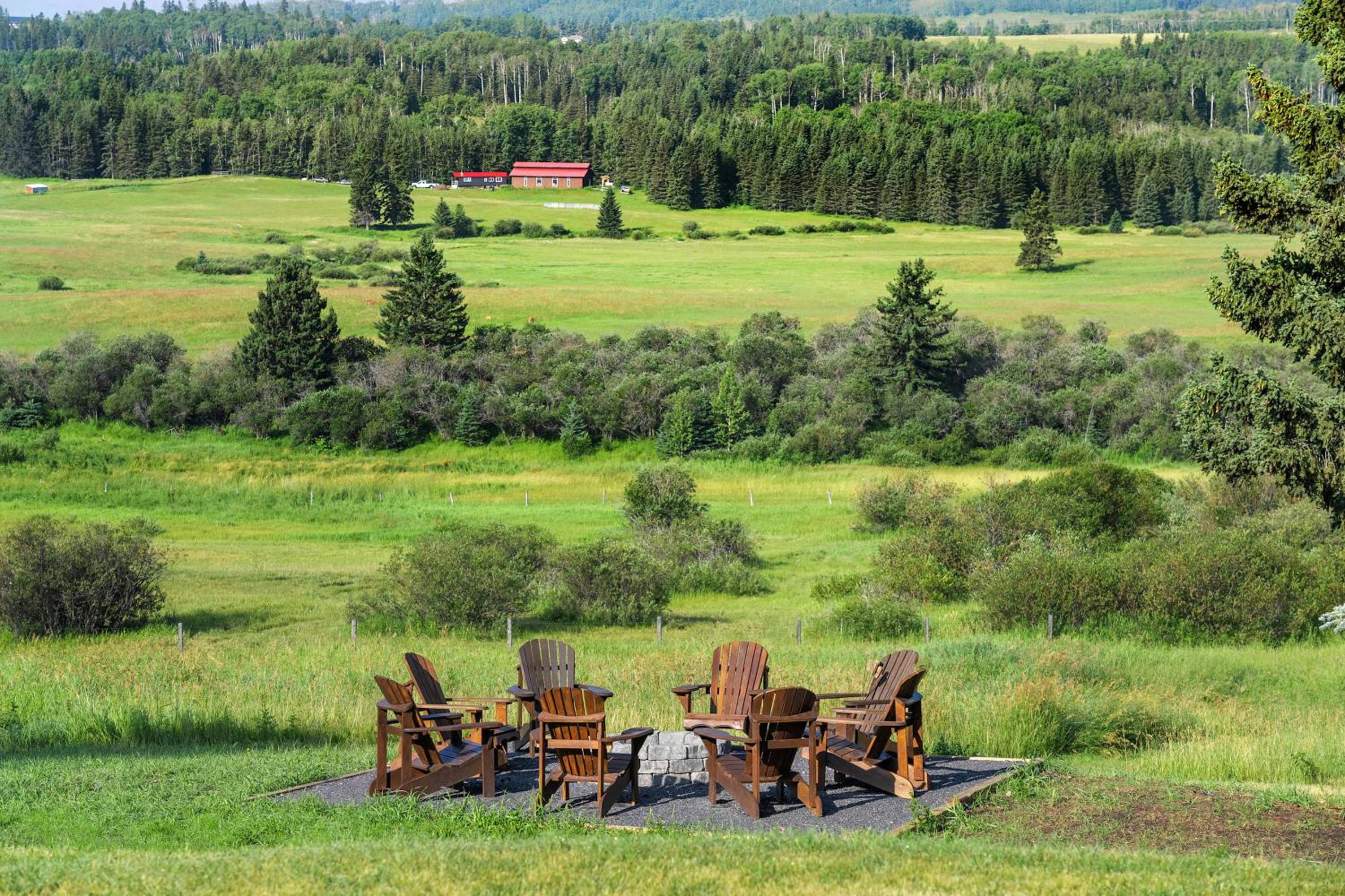 Rolling Hills Retreat - Family Friendly
