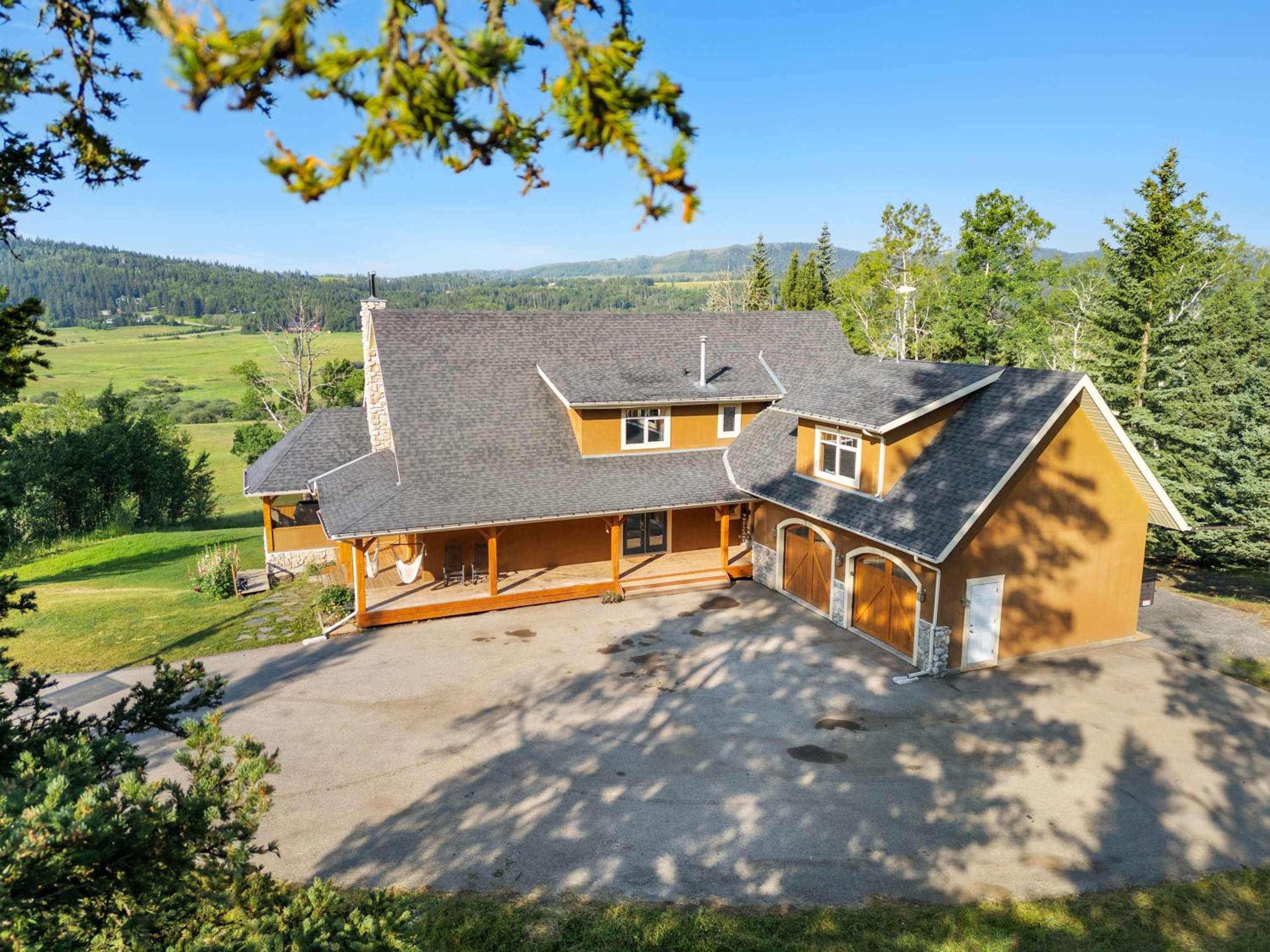 Rolling Hills Retreat - Family Friendly