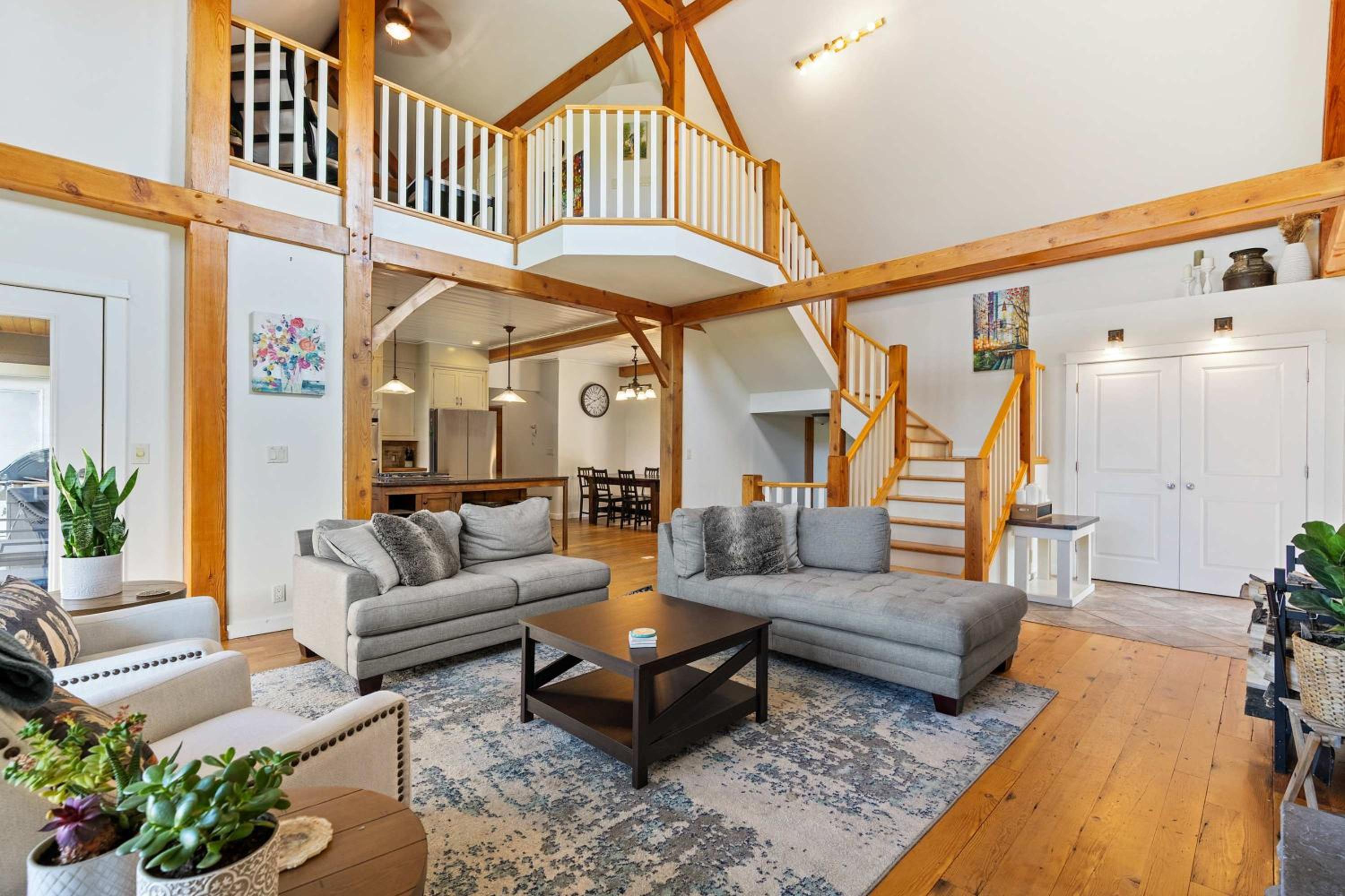 Rolling Hills Retreat - Family Friendly