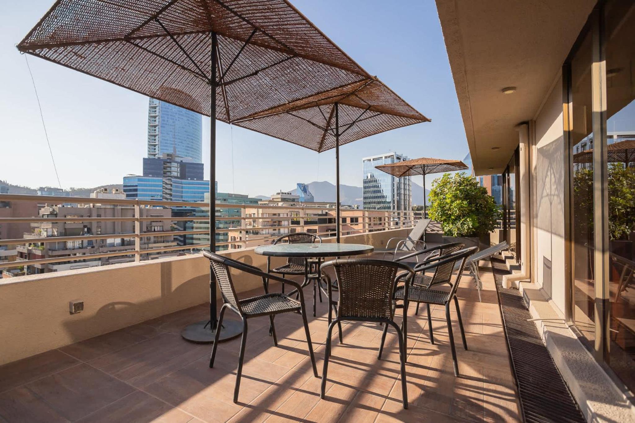 El relax en Las Condes te espera Depto 1D1B