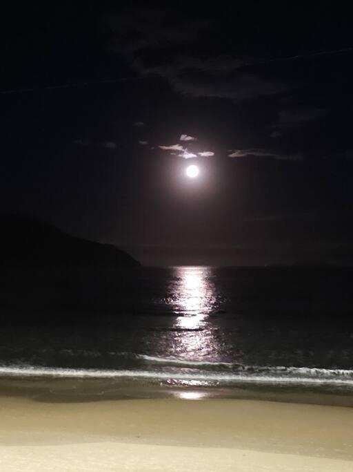 Cabana Romântica vista mar com duas spas privativas