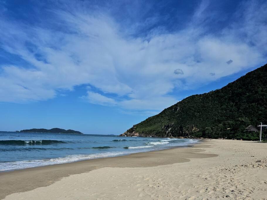 Cabana Romântica vista mar com duas spas privativas