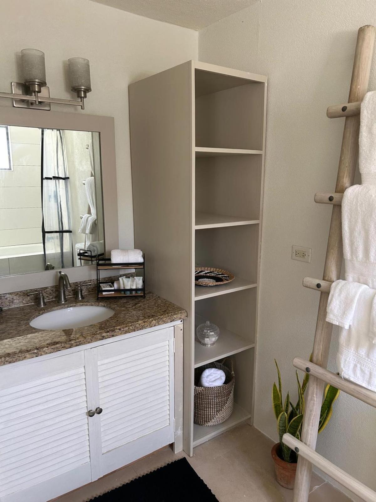 Lux Rentals
