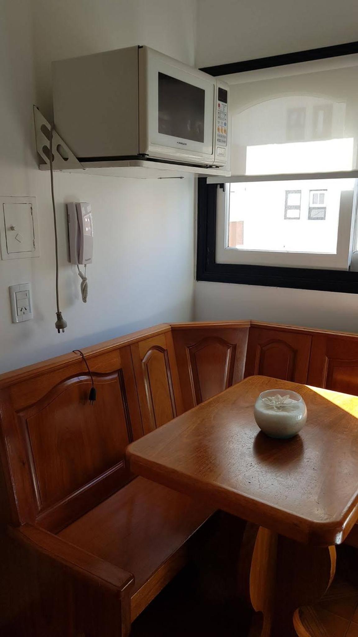Hermoso Departamento con Balcón a 3 cuadras del Mar - La Perla