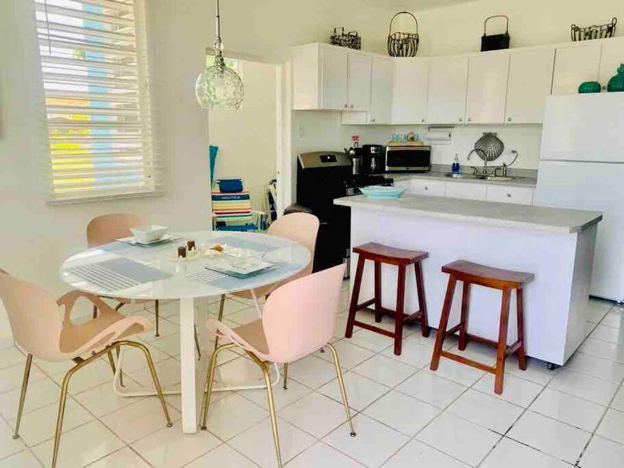 Casa Marino - RELAX just minutes from Beaches view 3