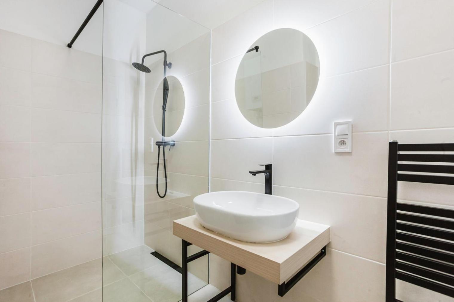 Blueground Rostovska str renovated furnished PRG-19
