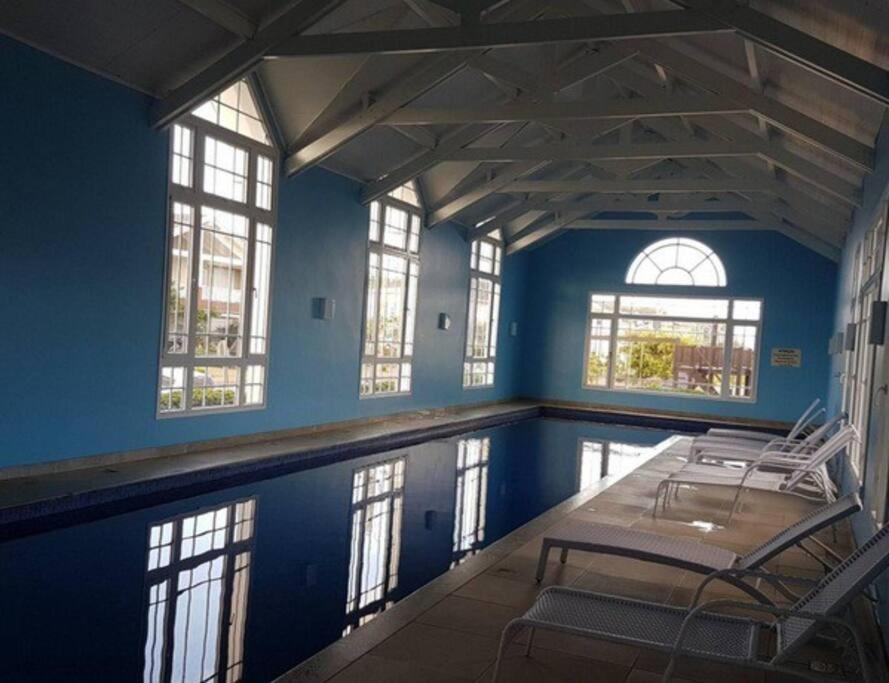 Casa no Pacific Residence Club - condomínio com Piscina e Lazer