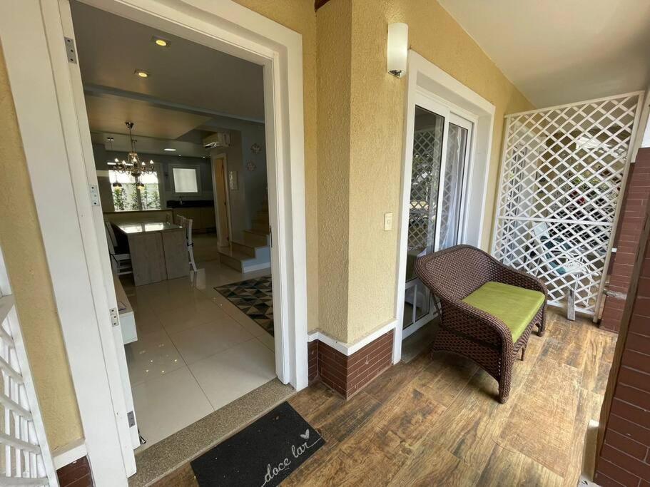 Casa no Pacific Residence Club - condomínio com Piscina e Lazer