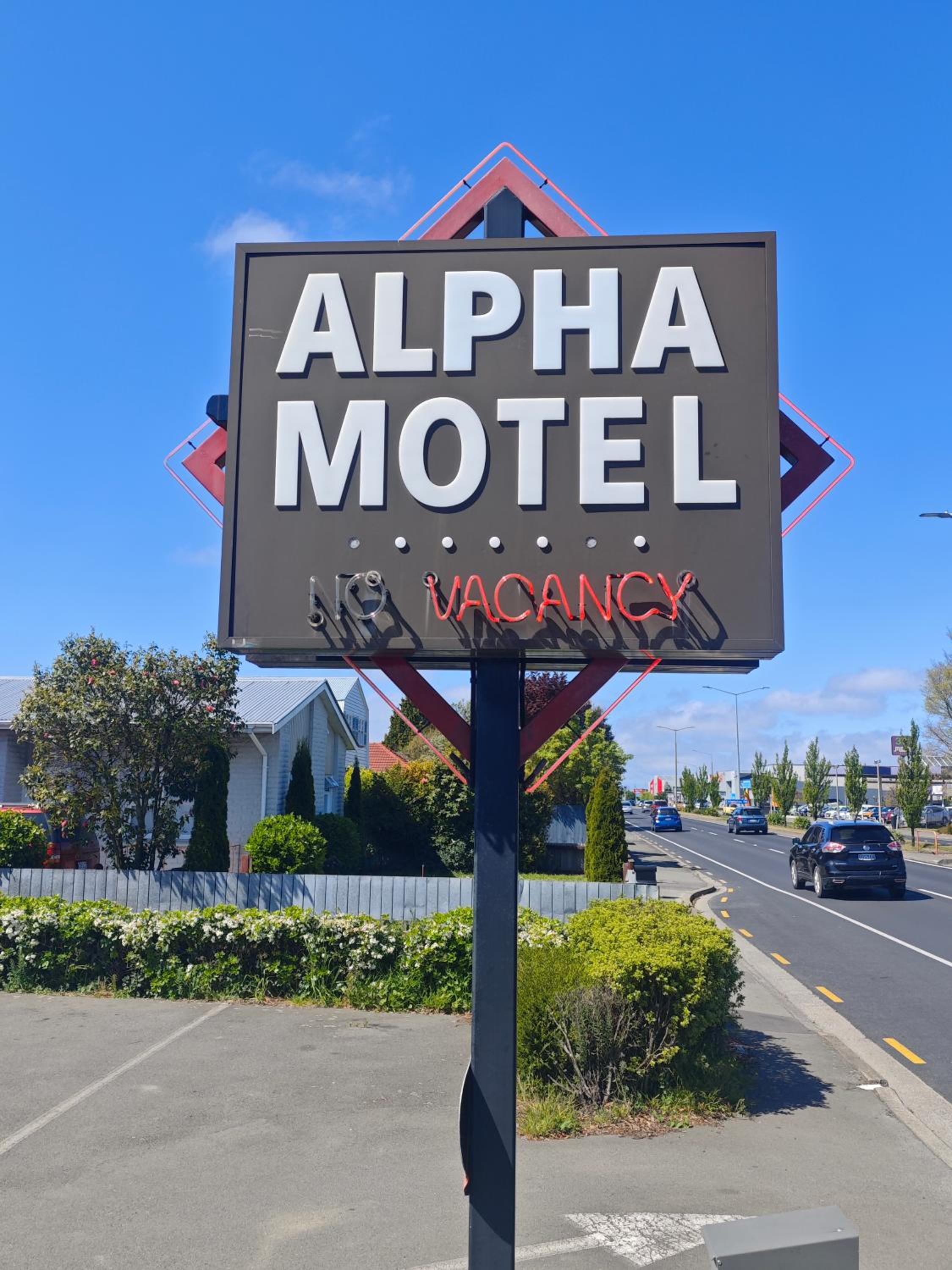 Alpha Motel with Spa-Bath - Image 5
