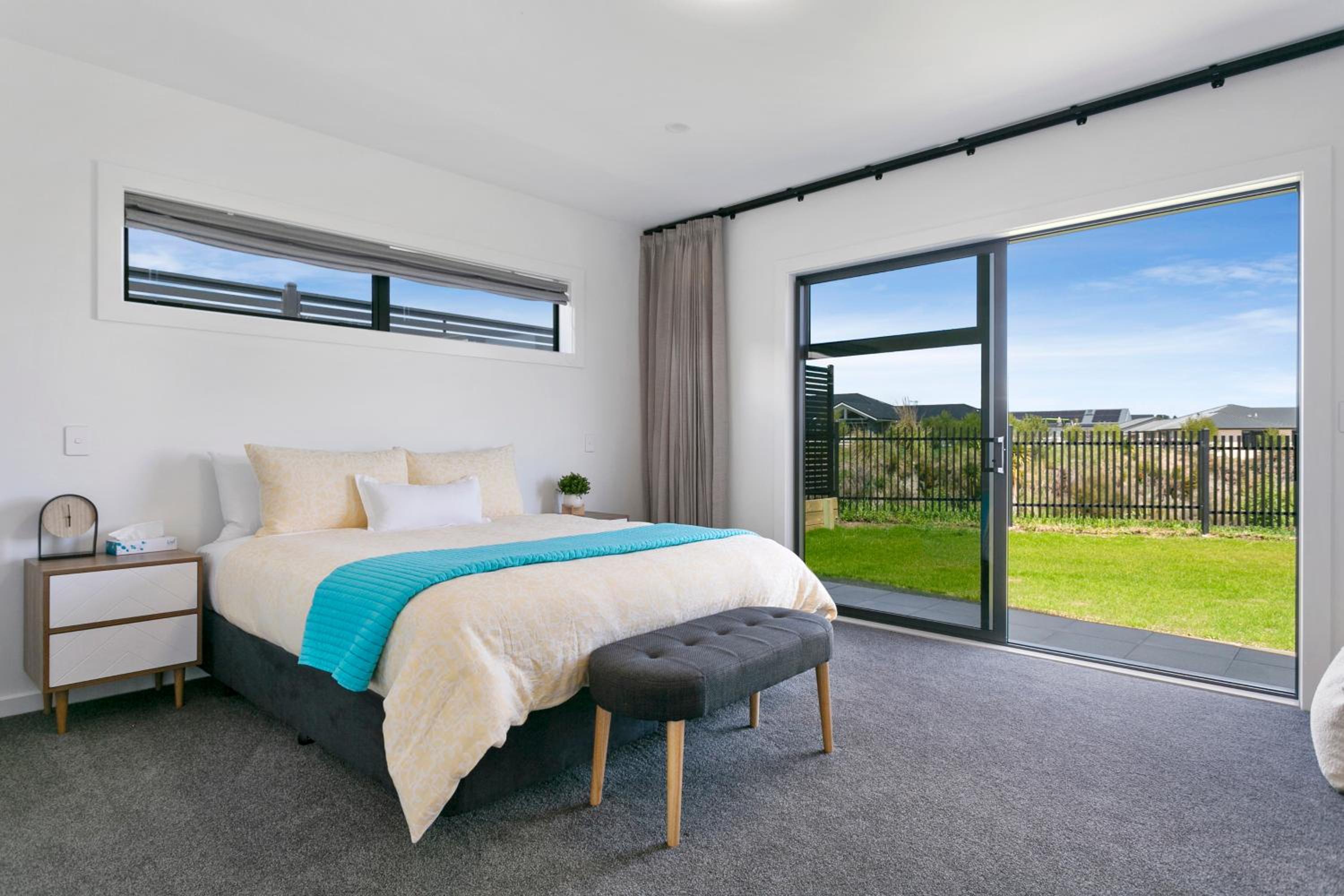 Taupo New Retreat - Stylish, Convenient and Gully track to the lake view 3