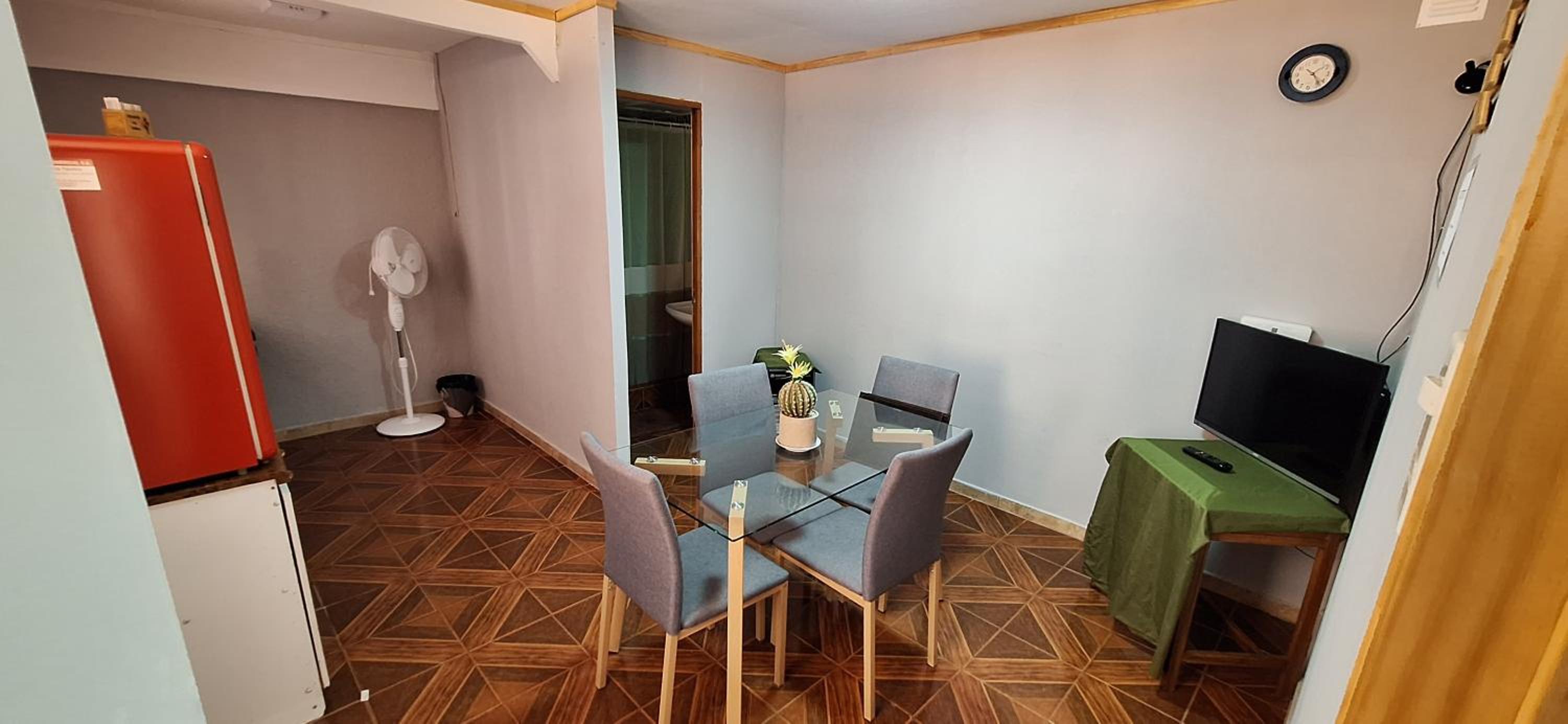 Casa interior cercana aeropuerto