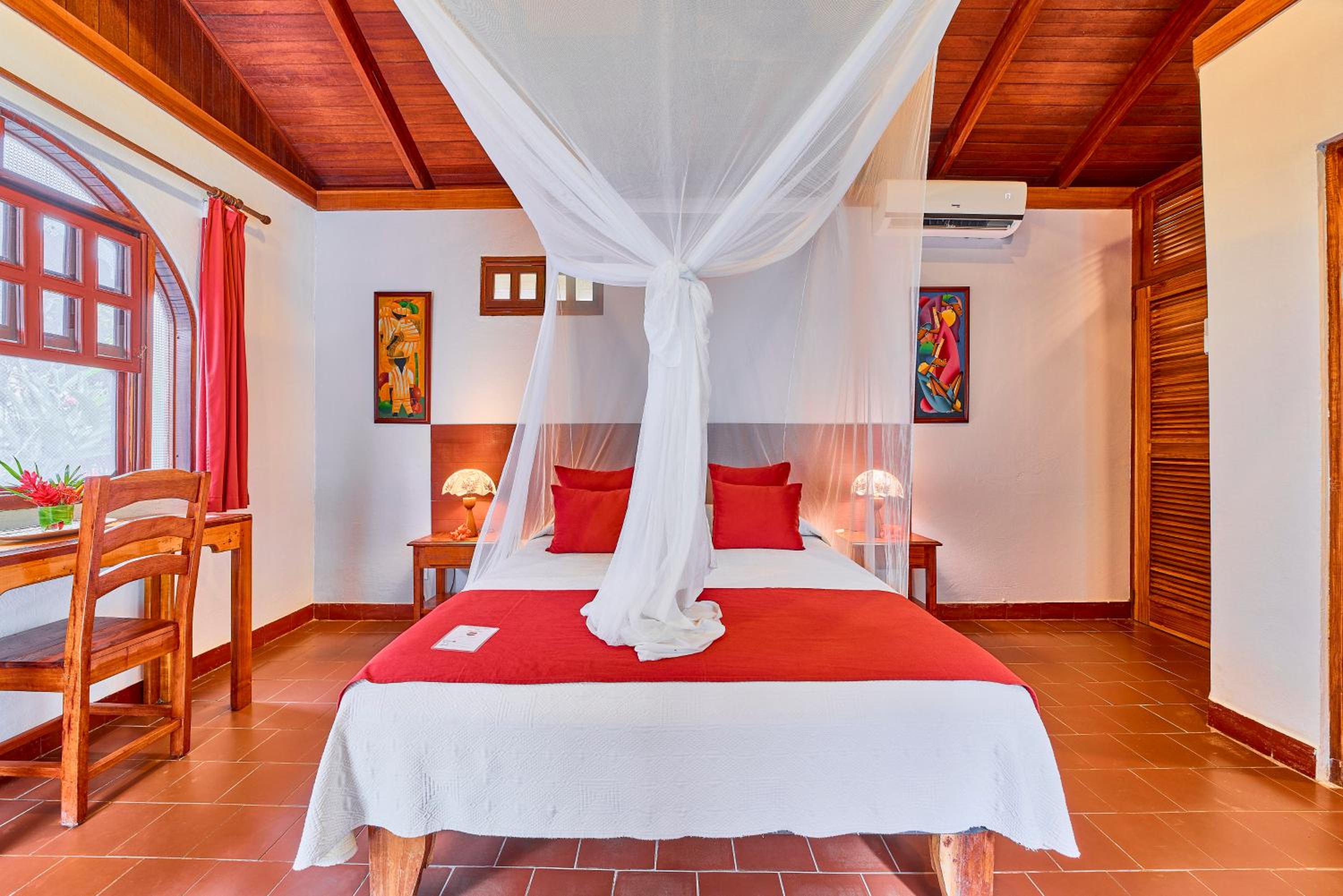 Hotel El Encanto