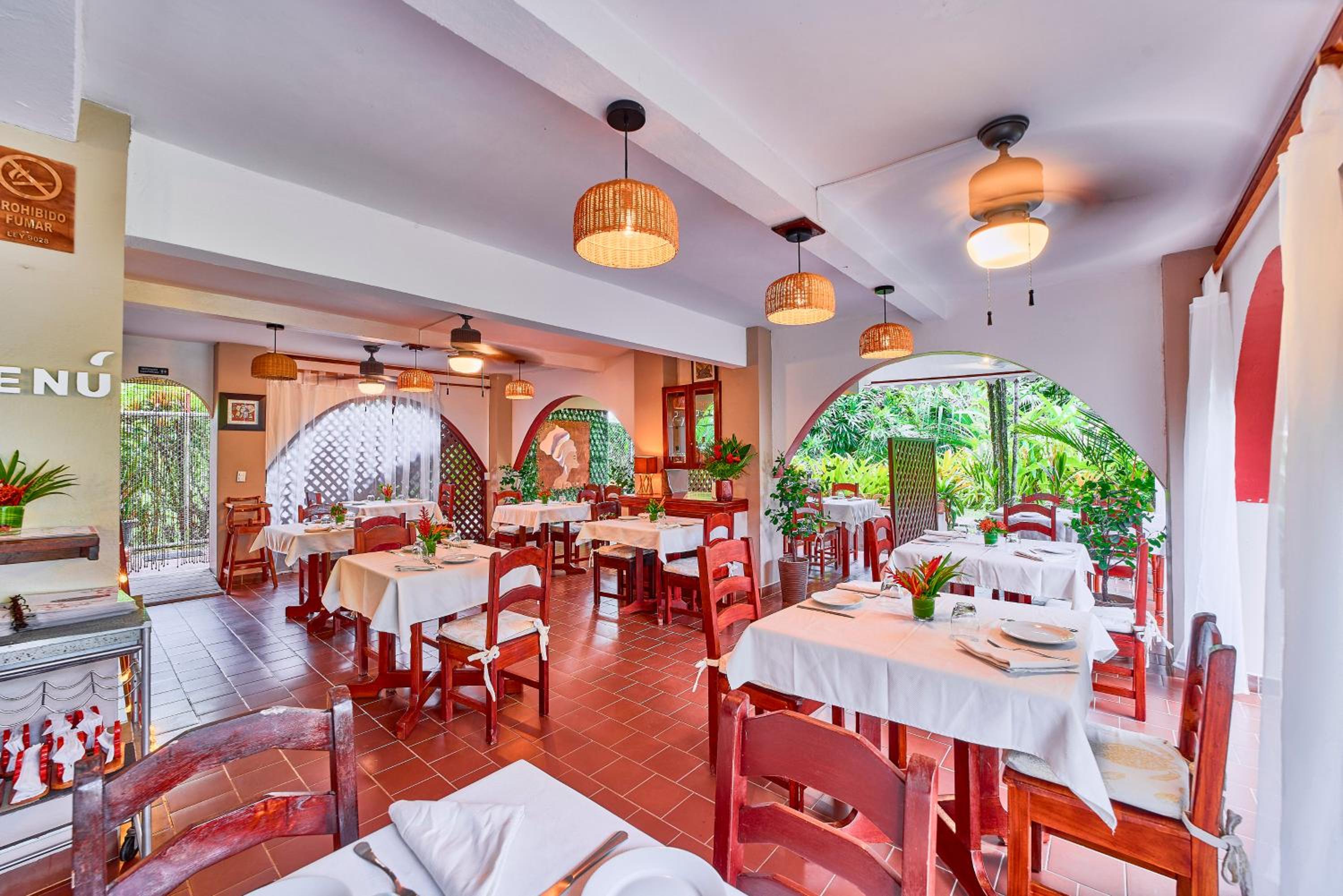 Hotel El Encanto