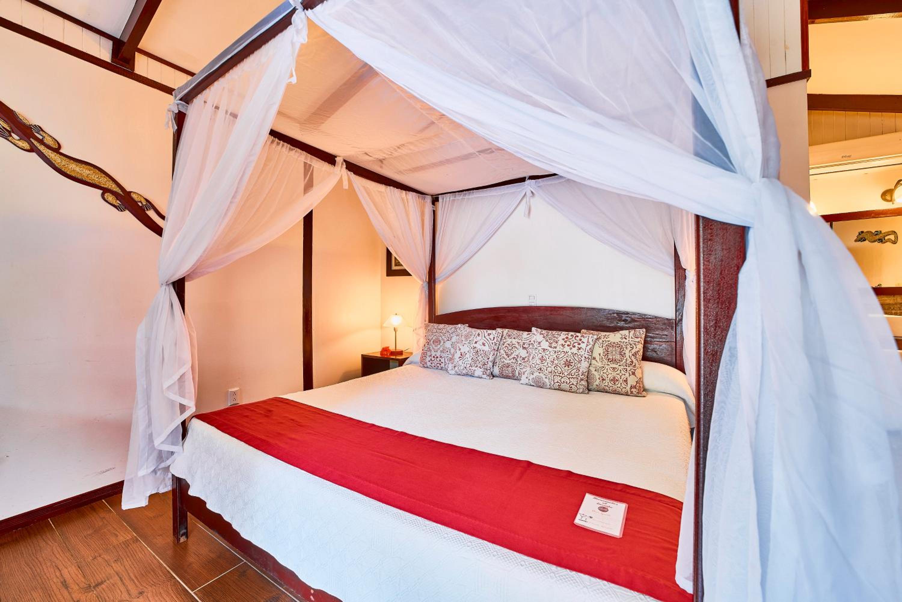 Hotel El Encanto