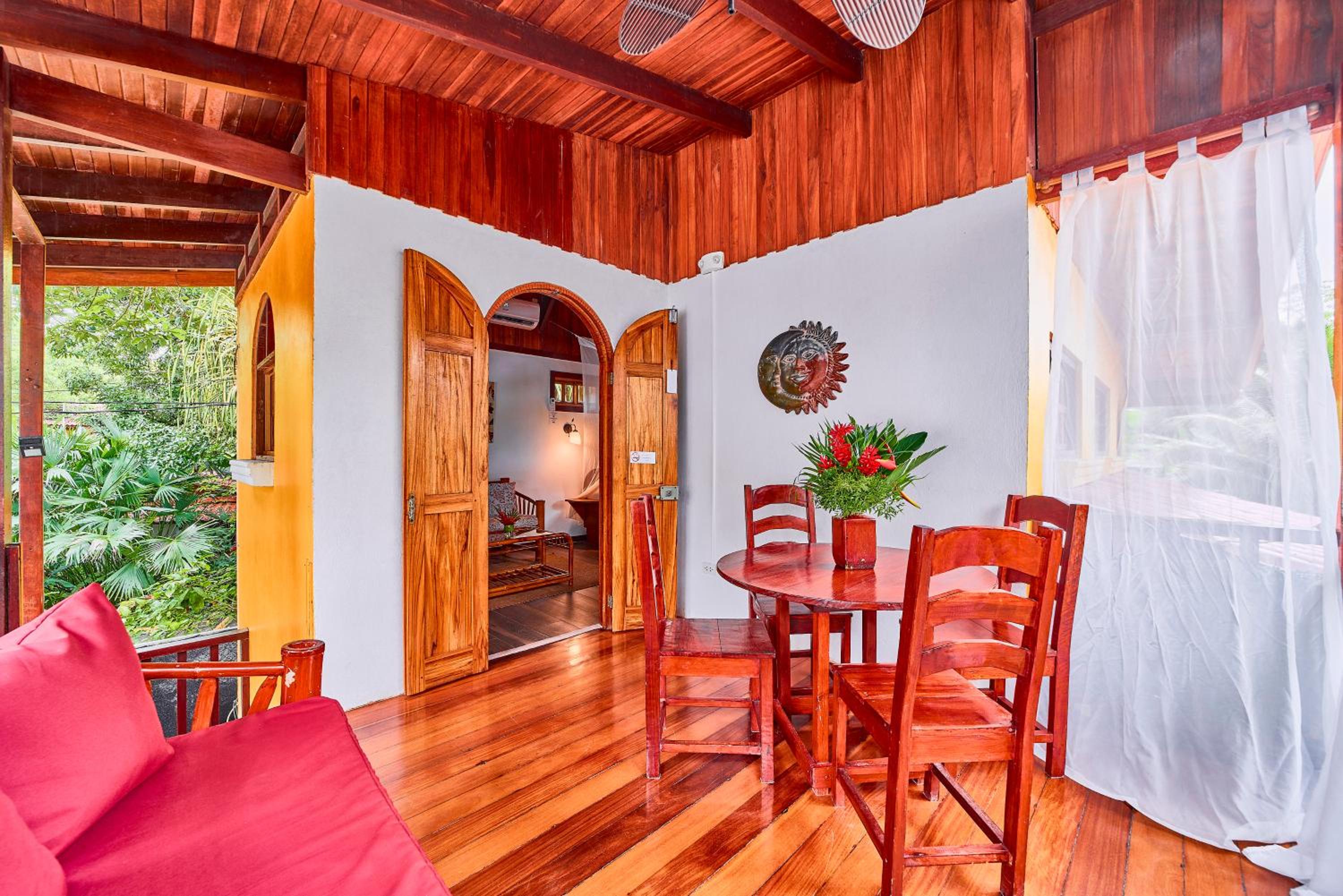 Hotel El Encanto