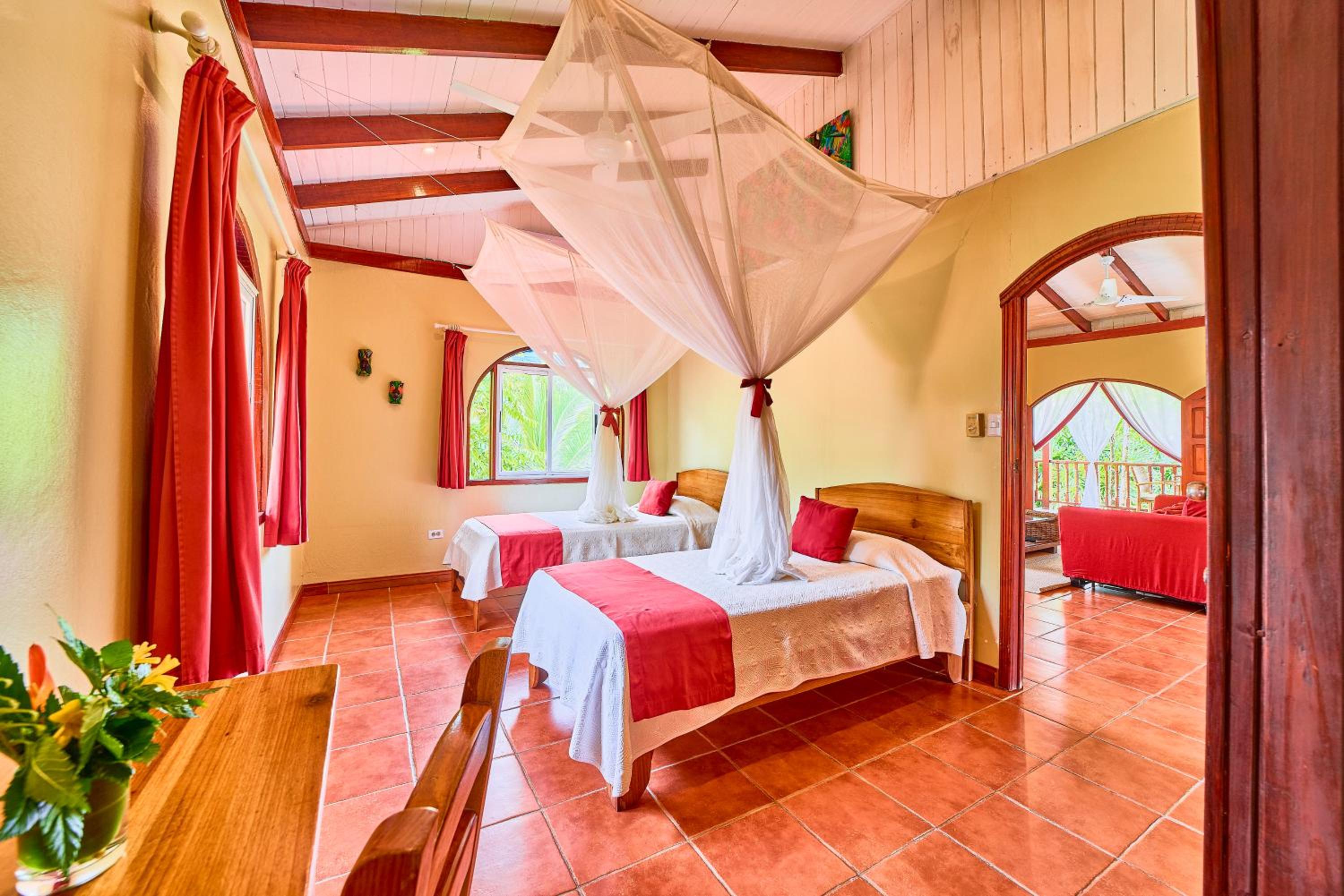 Hotel El Encanto