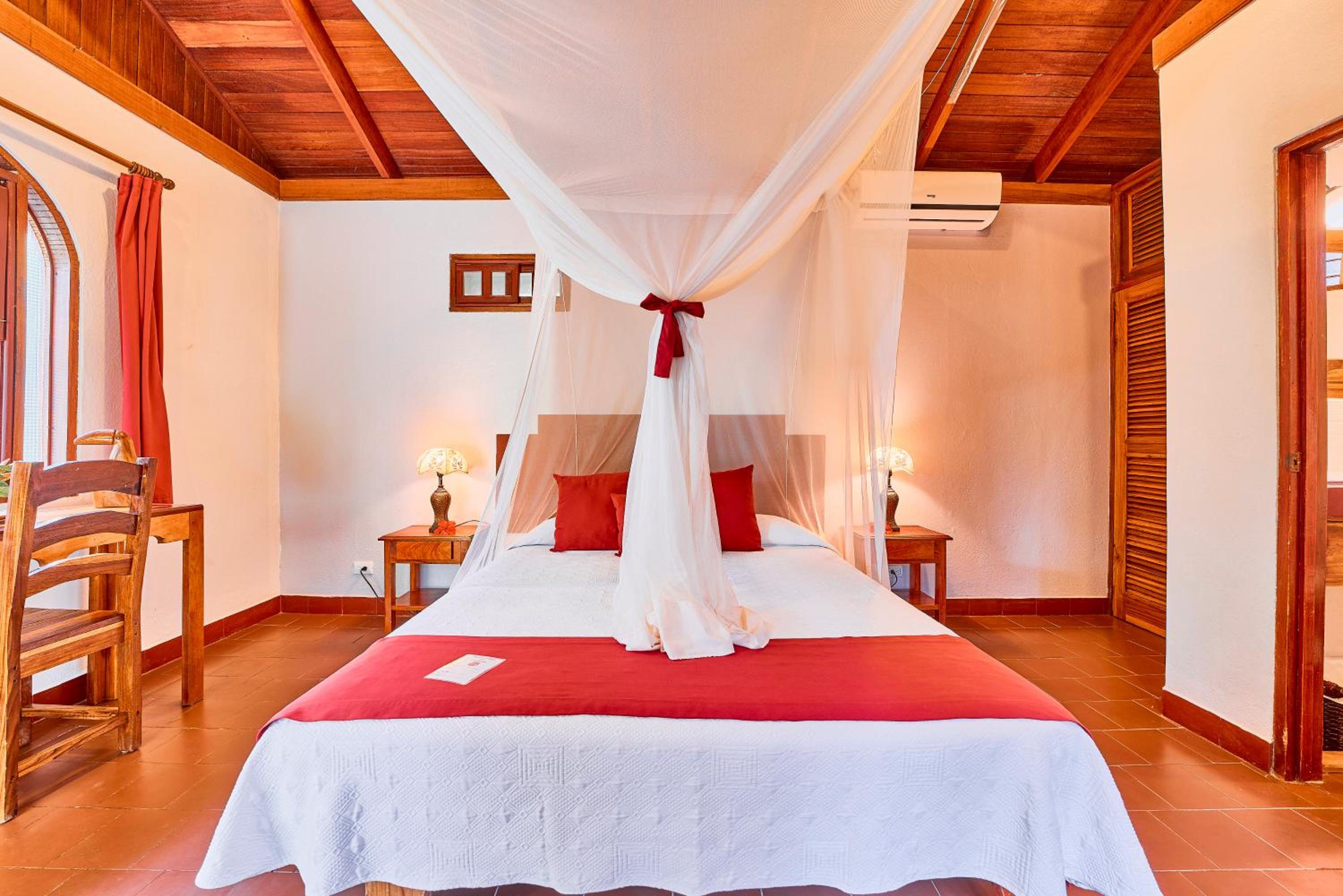 Hotel El Encanto