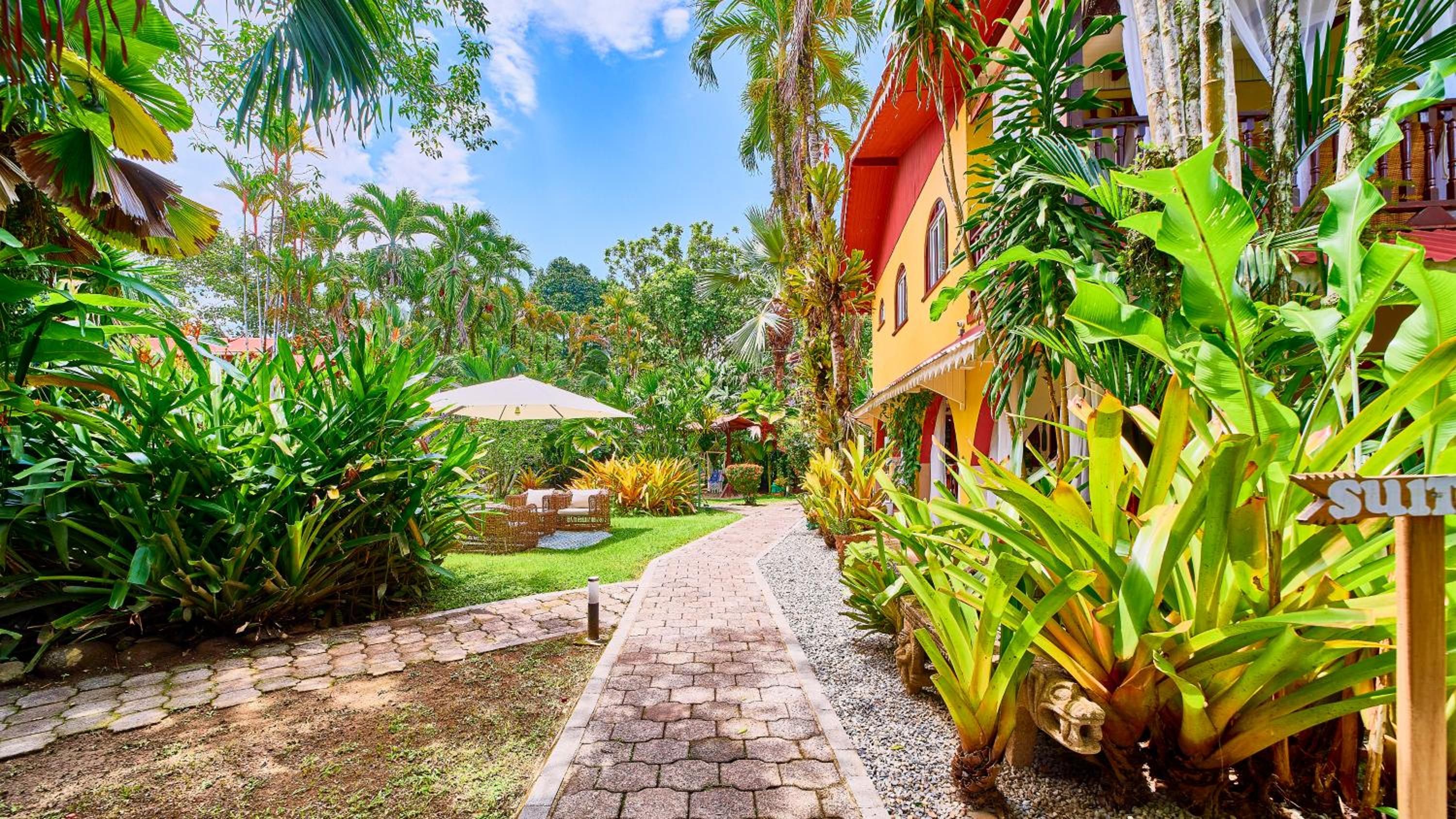 Hotel El Encanto