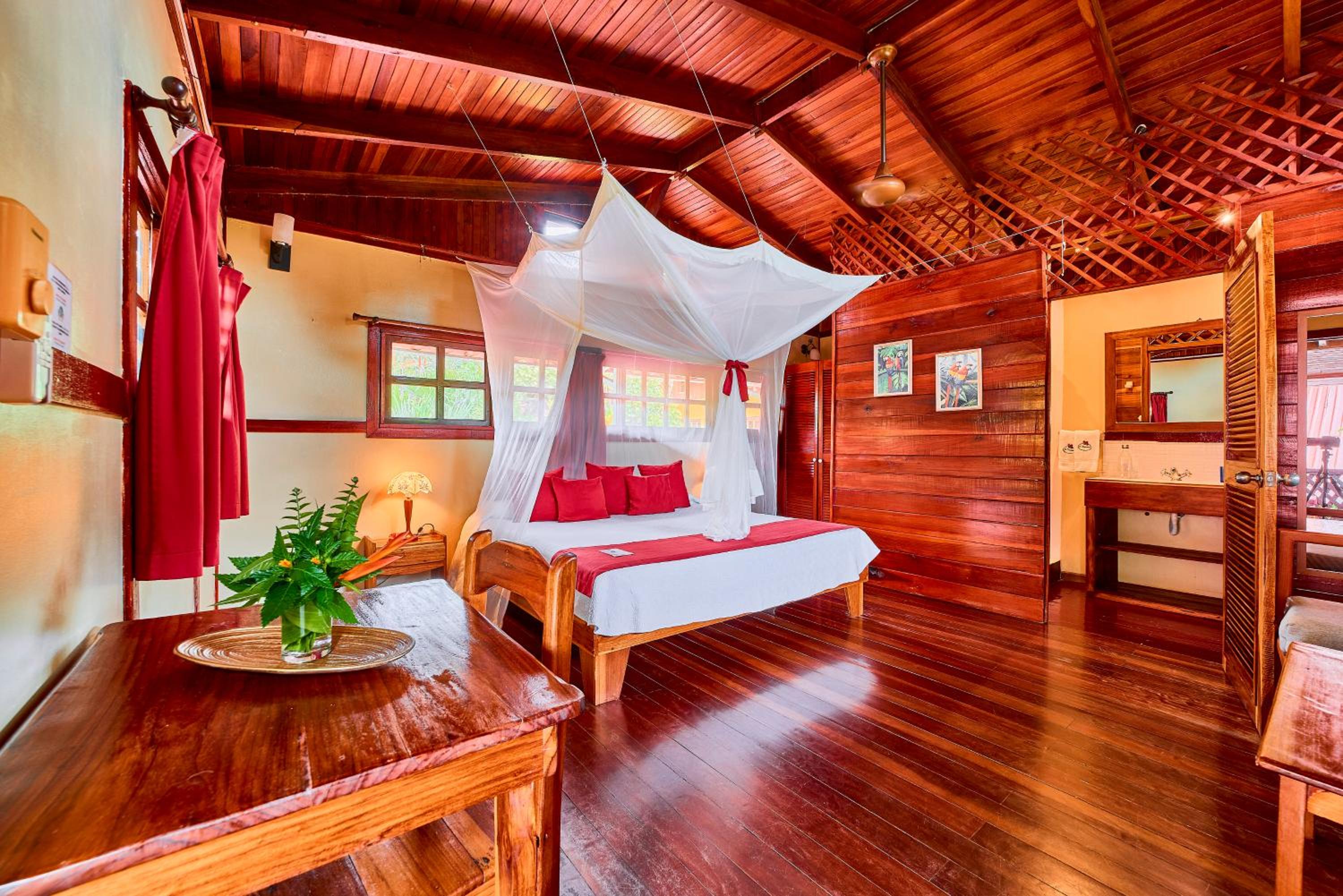 Hotel El Encanto