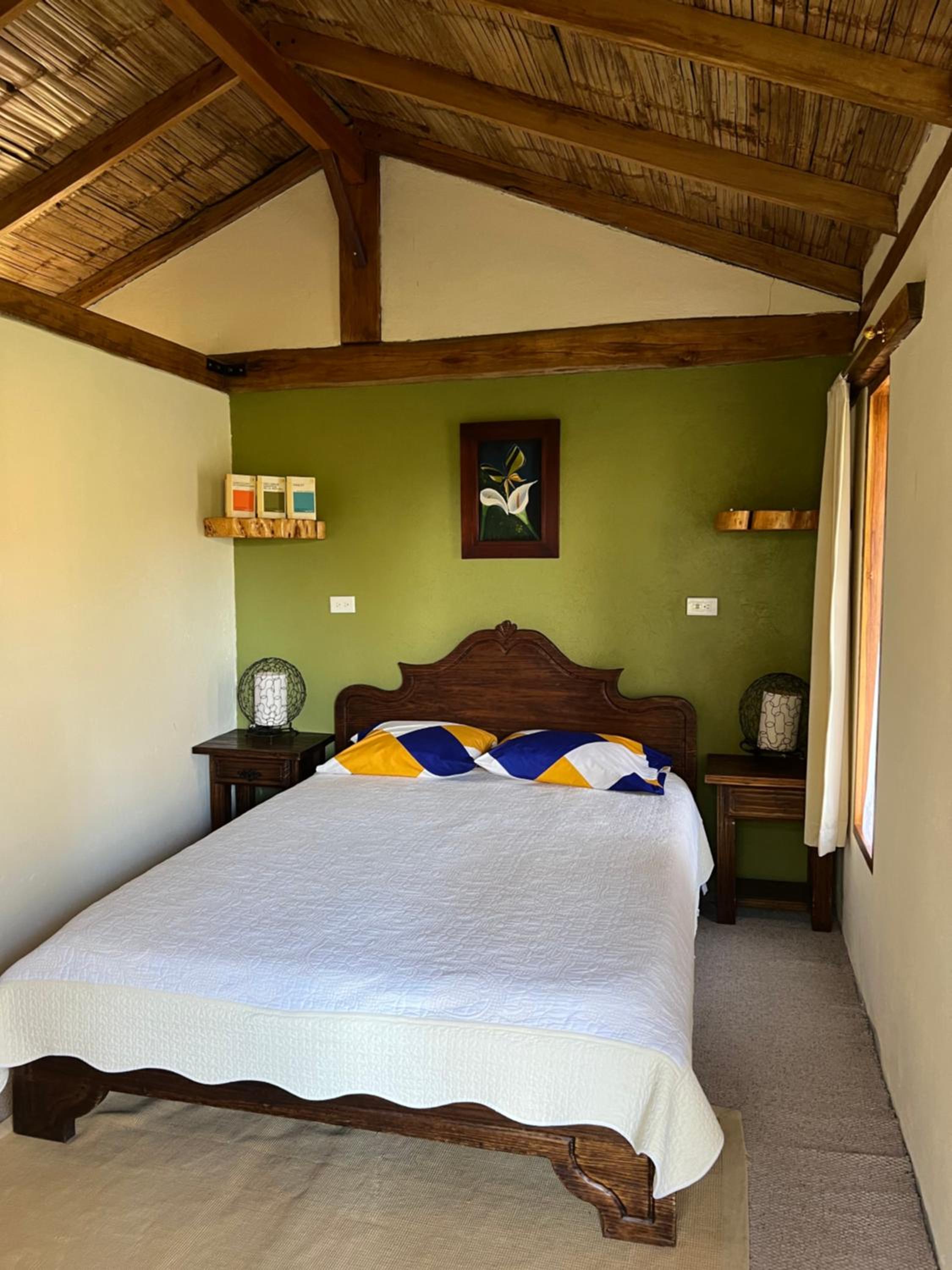 La Clementina confortable lodge on the hot springs route