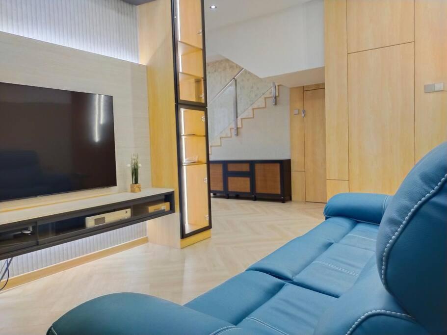 beHidden Luxury Duplex The Cove Karaoke 8pax photo 3