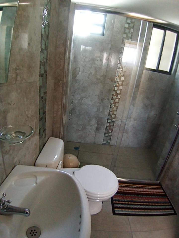 Hostal Atlantis