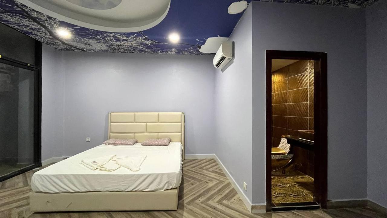 JALLIKATTU GUESThOUSE