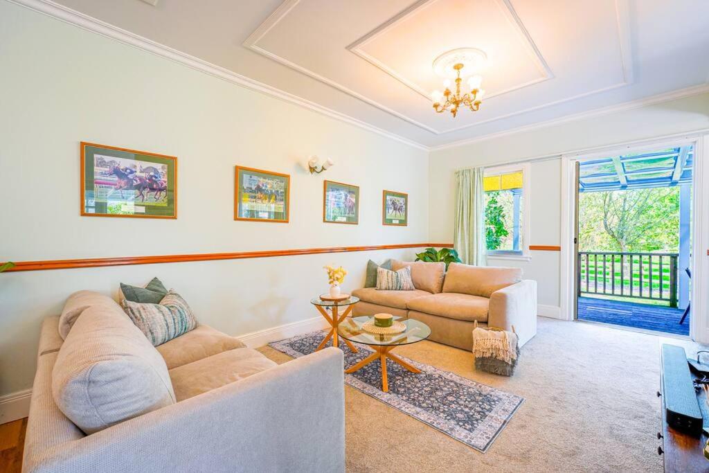 Horse Club Retreat 3 Bedrooms view 4