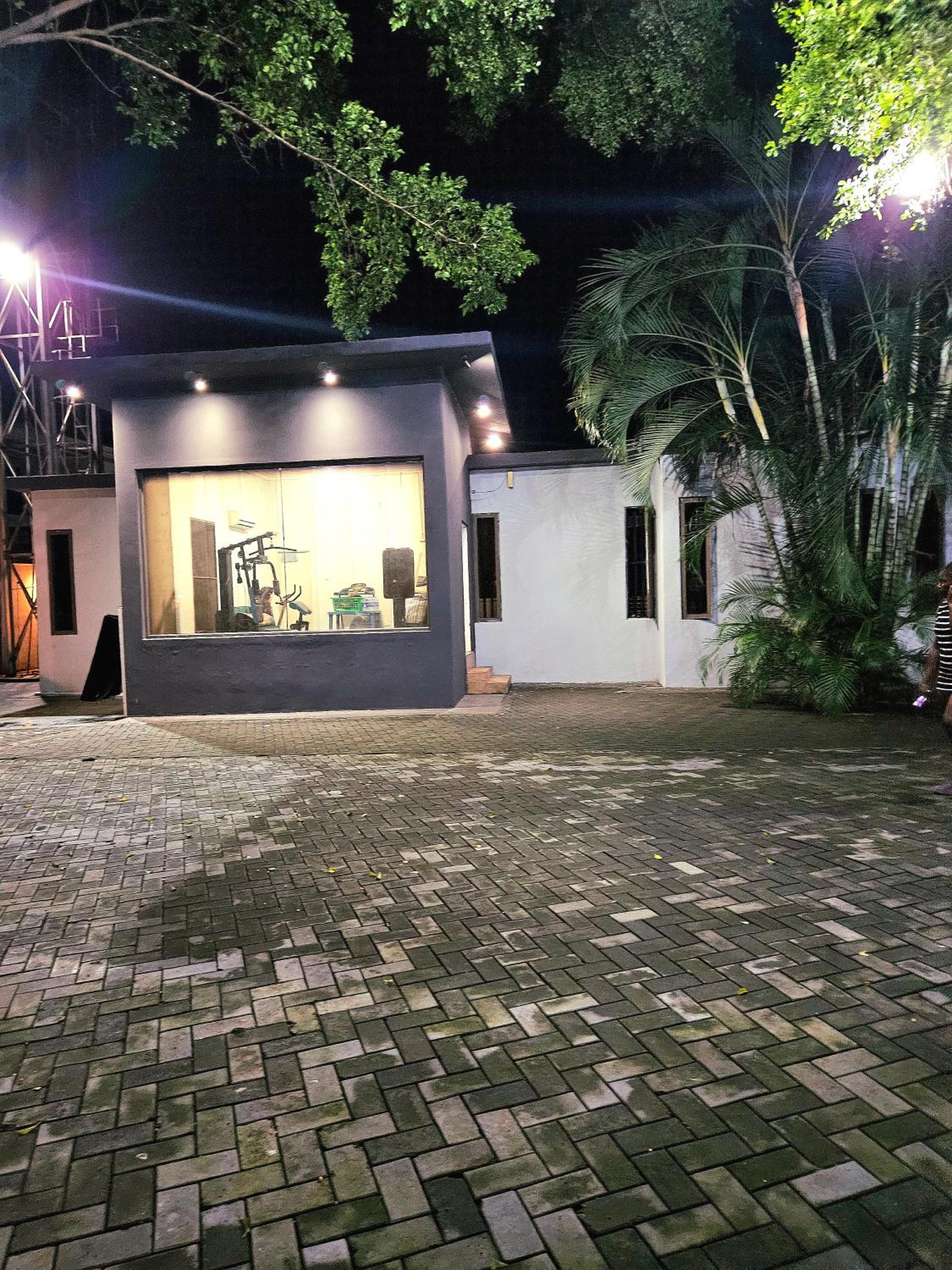 House 3